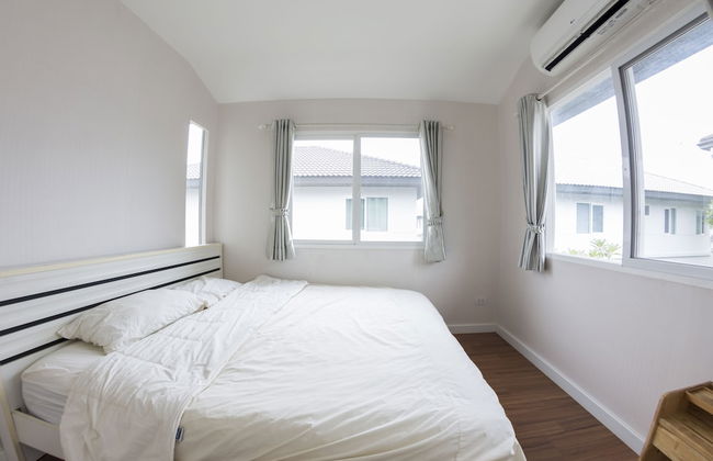 Maximum Land & House with WiFi - Photo 20