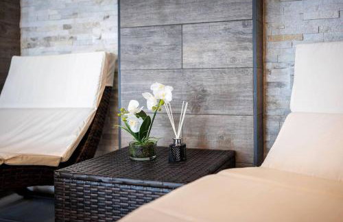 Lux Manor Sleeps 30 - Pool Sauna Hot Tub Cave - Foto 16