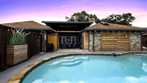 Family Platinum Escape with Heated Pool and Gameroom - Foto 2