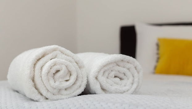 Skyvillion - Tower Point Enfield 1bed With Balcony - Photo 3