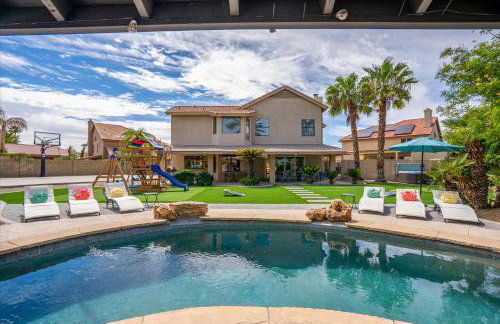 Private Pickleball Resort Spa Pool & Playground - Foto 3