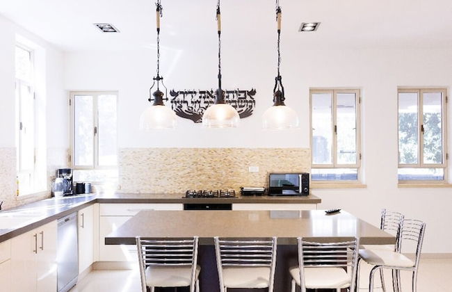 HaSharon Tranquil Villa by Sea N' Rent - Foto 13