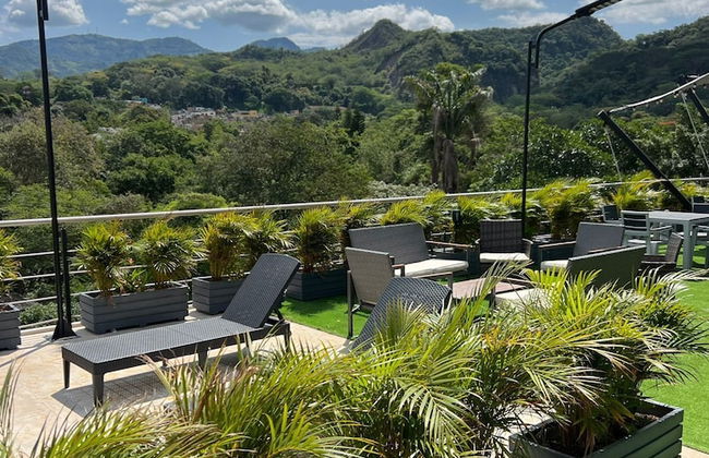 Central Suites by H&R - Foto 16