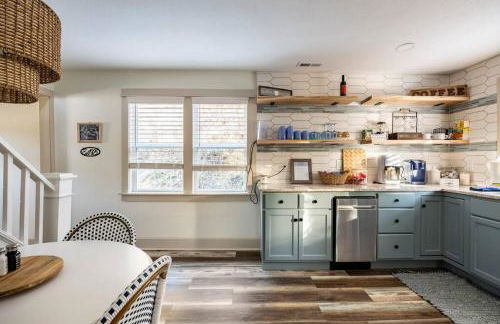 Riverside Relaxer w/Hot Tub+Fire Pit +Wifi & view - Foto 12