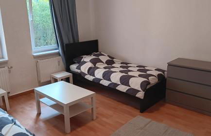 Crew Quartier ALL-INCLUSIVE Serviced Apartment 3 Schlafzimmer mit Küche und Bad in Krostitz Leipzig - Foto 4