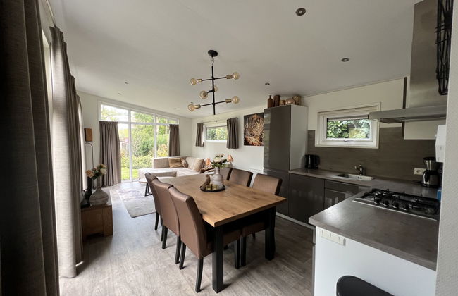 3 bedroom House in Dordrecht with swimming pool and terrace - Photo 2