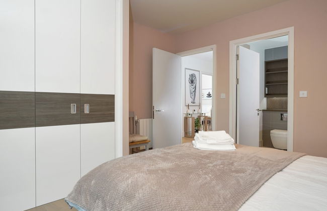 Impeccable 3-bed Apartment in London - Foto 7