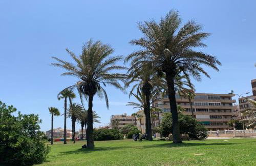 Apartment with side seaview 60 meters from sea - Foto 33