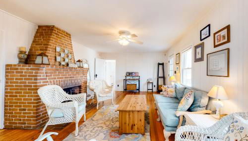 Beach Time - Photo 4