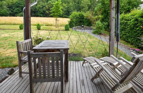 Holiday Home in Forest with Terrace & BBQ - Foto 64