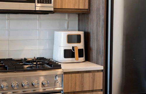 Luxury 2BD-2BA View-Gym-Rooftop - Foto 26