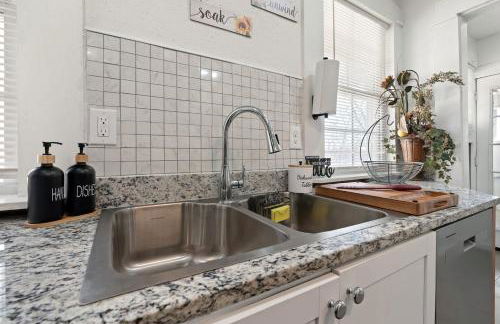 Bunkhouse -Unit A- Fire Pit-Grill-Groups-Patio-Games - Photo 7