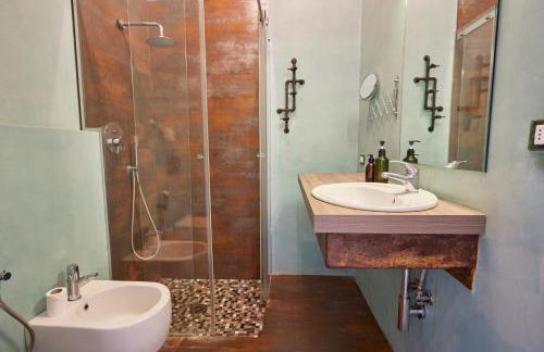 Bright and Peaceful Apartment in Historic Palazzo - Photo 8