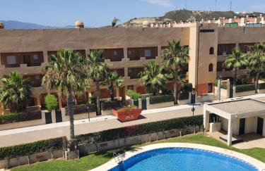 Ático dúplex en primera línea con piscina privada! - Photo 16