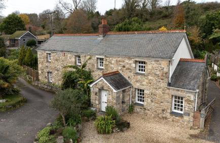 Beryas Cottage - Fireplace - Free Parking & WiFi - Pet Allowed - Foto 18