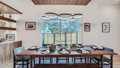 Dip into the 512! Custom Built w/Pool Blocks to DT - Foto 3