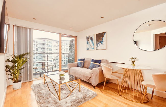 Deluxe City Apt, Riverside Canal View&free Parking - Foto 21