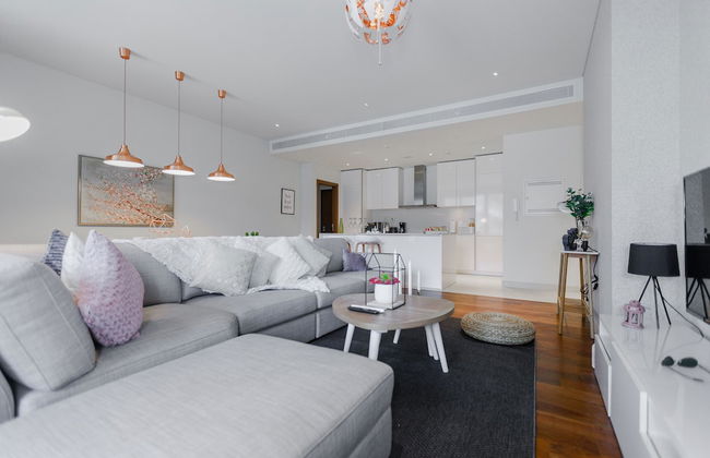 FAM Living - City Walk Mall - Photo 48