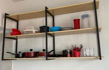 Kitnet com cozinha e ventilador - 2 andar - Foto 3