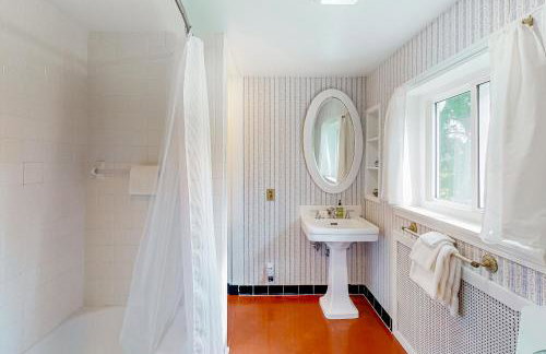 Benton Farmhouse - Foto 29