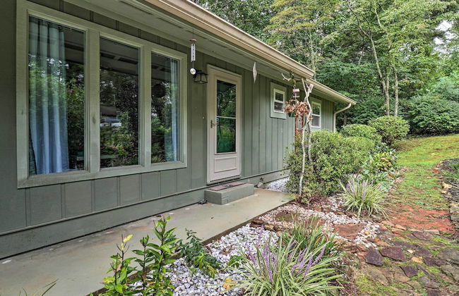 Peaceful Pisgah Forest Cottage with Fire Pit! - Foto 29