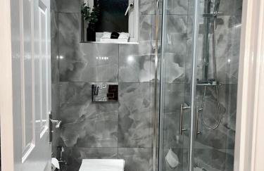 Cozy Luxurious Flat near LHR - Foto 22