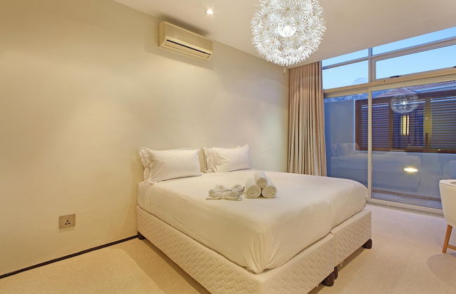 Sea View 3bed Apt w Pool Near Beaches Glen Sunsets - Foto 20