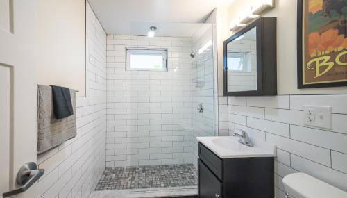 The Boston Rental - Multiple Floorplans - Foto 3, Shower