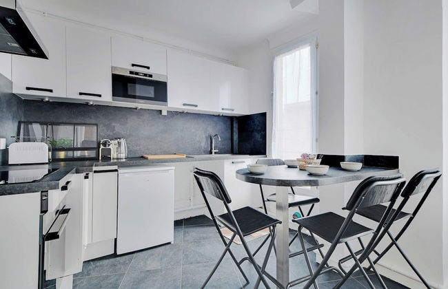 Cozy Apartment 2bdr/4p - in the Heart of Suresnes - Foto 7