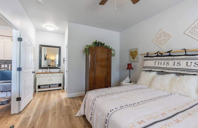 La Casita: Hot-tub & Firepit, 15 min to Fred! - Foto 2