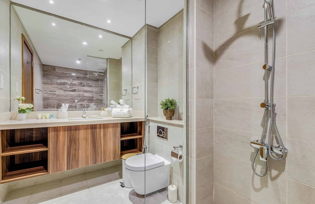 Globalstay Luxury Azizi Mina Beachfront - Foto 47