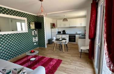 Little Blue Paradise - Photo 4