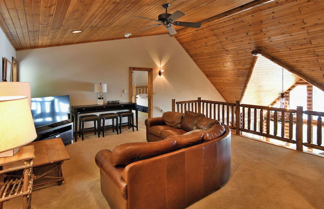 Lumberjack Lodge - Photo 27