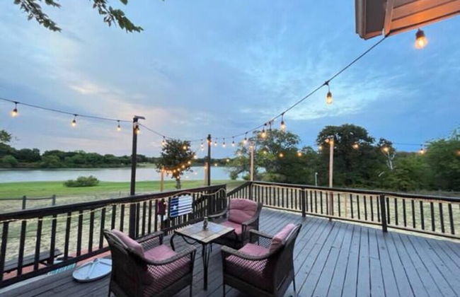 Beautiful Kayewood Waterfront Retreat - Photo 31