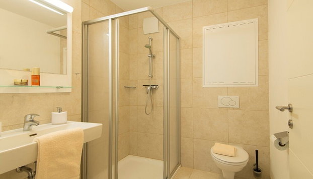 Apartment in Bad Gastein Near Ski Lifts - Foto 5, Baño