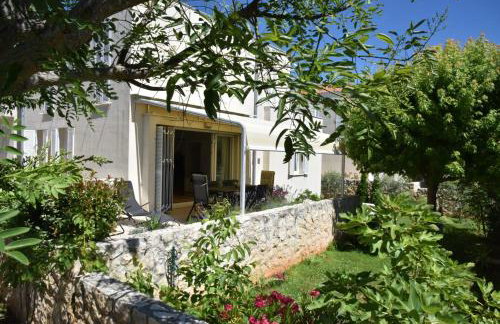 Sunny Lena Premium Family Apartment with Garden, Close to Beach & Pool - Foto 32