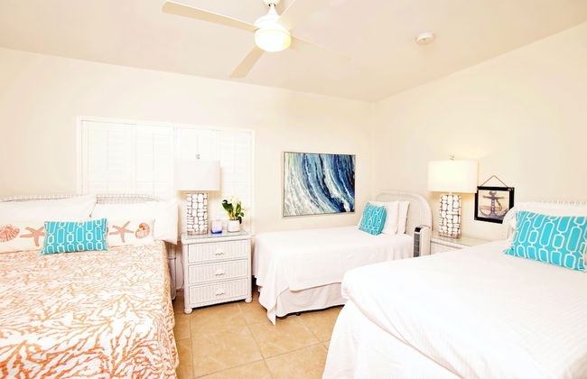 Villas of the Galleon - Photo 13