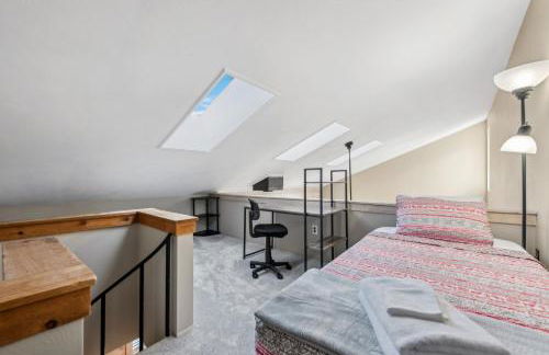 3BR Ski Resort Townhome-Sleeps 7 - Foto 9