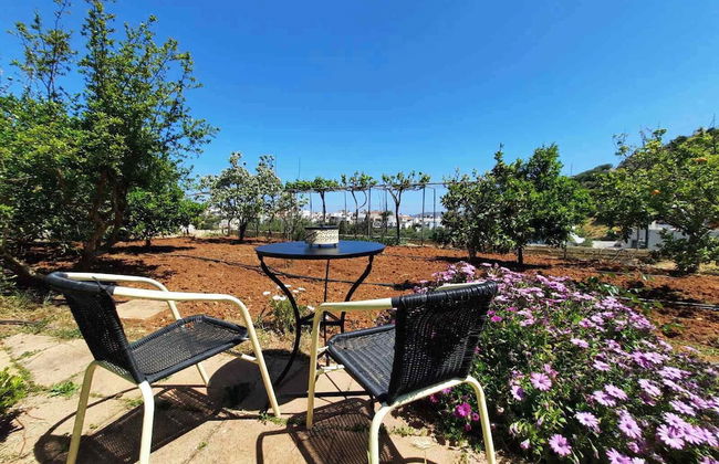 Crete Country Escape 2 Bd w Patio - Photo 24