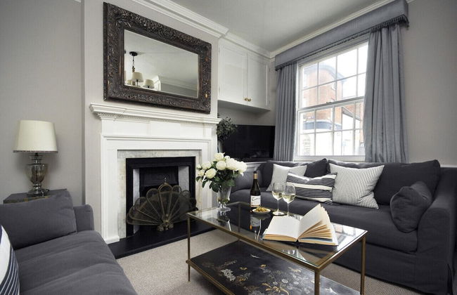 Dolls House - Luxury Townhouse - From 400 Per Night - Photo 66