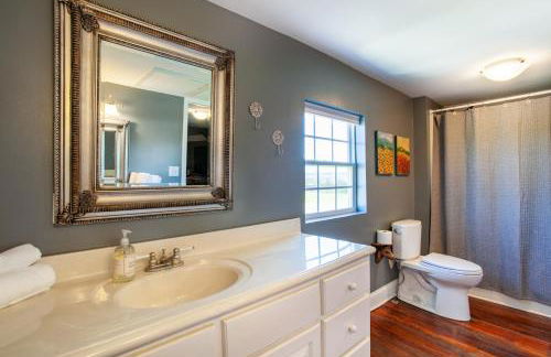 Peaceful Farm House - Quiet and Relaxing Getaway! - Foto 29