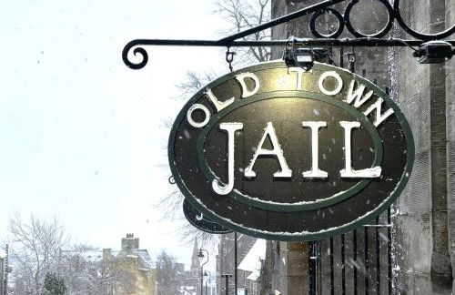 St Johns Jailhouse by the Castle - Photo 43