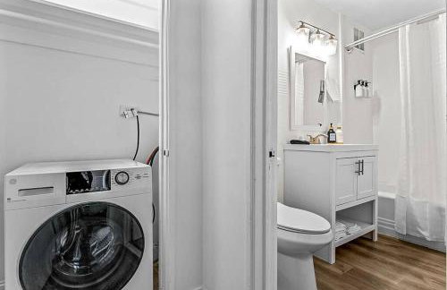 Art Deco-Inspired Apartment Getaway in Buckhead - Foto 16