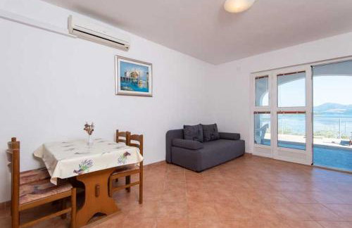 Apartmani Dubravko - Foto 32