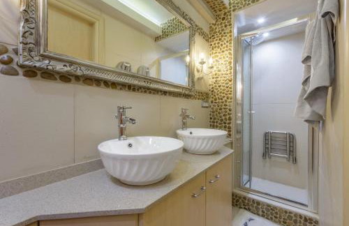 Vila 1of1 Valeria - Foto 15