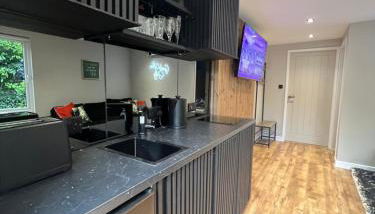 Leeds Airport & Trinity Uni Lodge - Foto 4