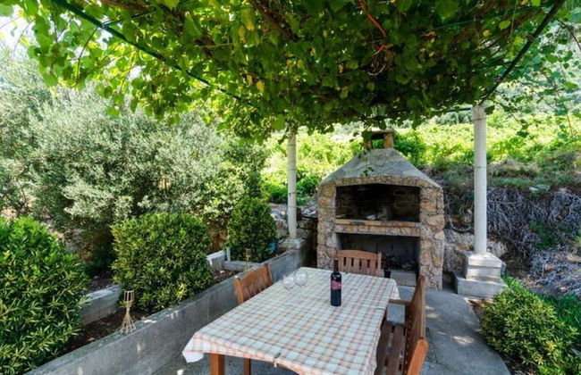 Holiday Home Blue Vineyard- Three Bedroom House With Terrace and Sea View - Photo 23