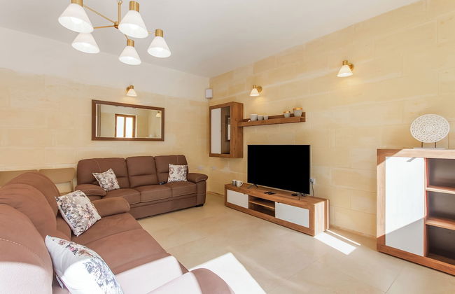 Nadurin, Gozitan Villa 7 Bedr. & 2 Pools - Photo 22