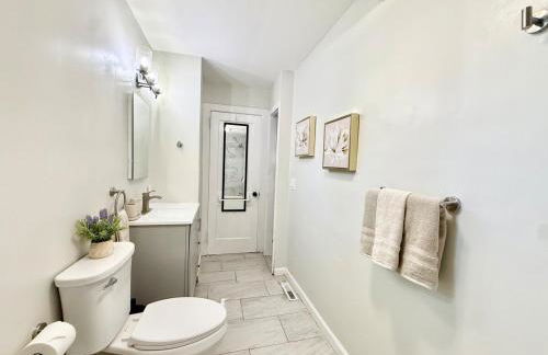 Historic Barn View Modern Country Newton House - Foto 5