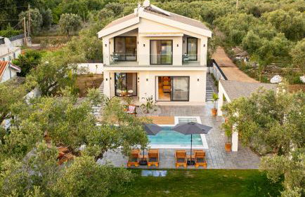 The olive Nest Villa by "Elite" - Foto 6